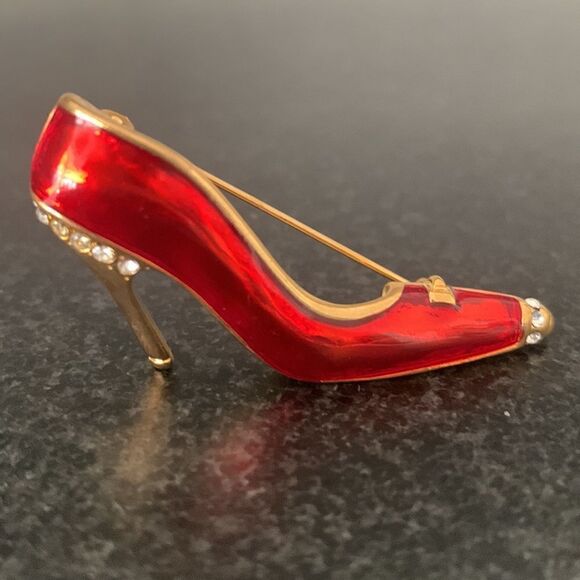 Stiletto High Heel Shoe Pin Red Enamel & Crystal 18k Gold Layered Brooch NEW - Picture 5 of 9